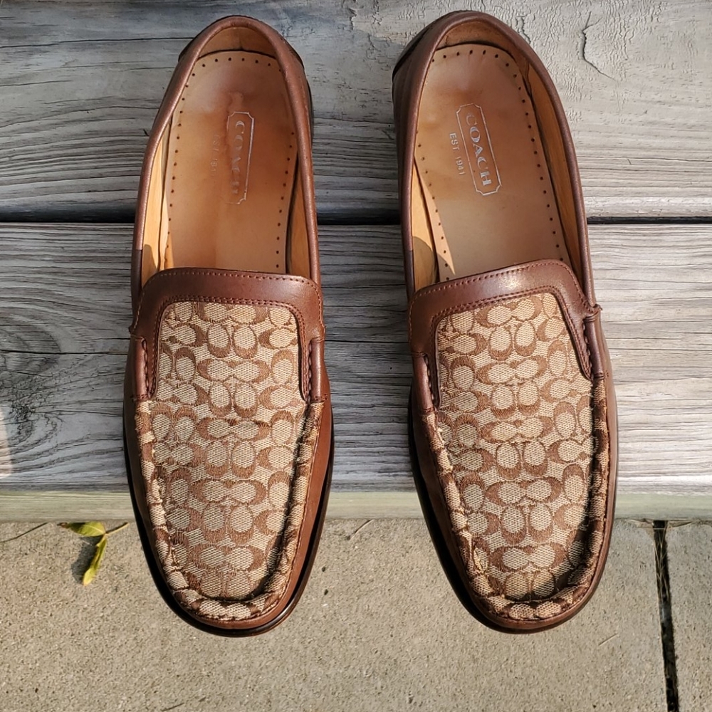 Coach loafer 9.5 D